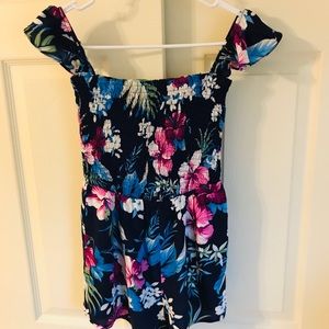Lulus adorable romper!  Sz XS